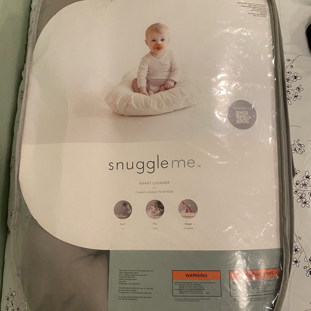 Snuggle Me Infant Lounger - Gray